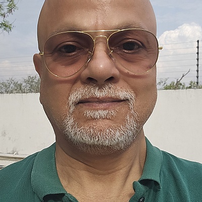 Ravinder Komaragiri